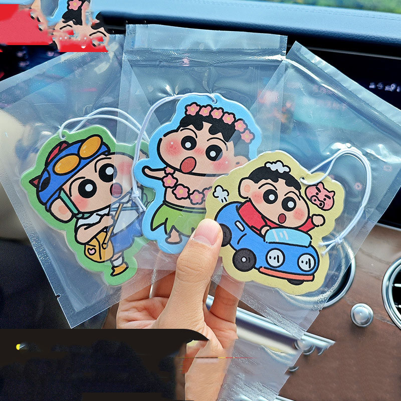 Car Accessories Hanging From Mirror - Kawaii Shin Chan Araba Hava Spreyi